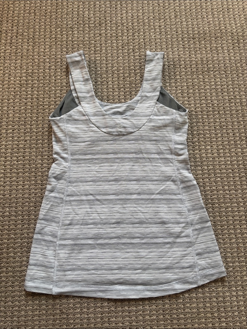Lululemon Scoop Back Tank in the Cyber Stripe White Silver Fox - Picture 3 of 7